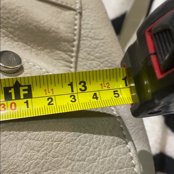 ‼️ Beautiful Tan Perfect Bag - Picture 5 of 8